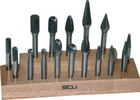 8121 - Assortimento di 16 frese